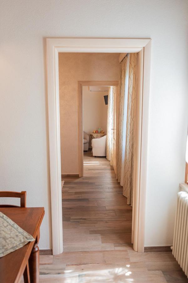 I Due Cipressi Guest House Torrenieri ภายนอก รูปภาพ